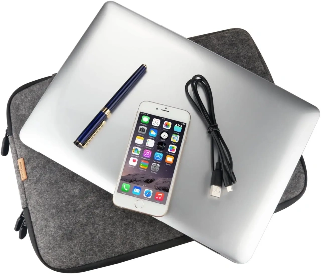 2024 nouveau produit personnalisé plat en feutre de laine housse de protection sac portable à main compartiment pour ordinateur portable support pour ordinateur portable