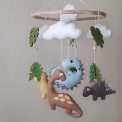 سرير أطفال محشو على شكل تنين وعالم الديناصورات مصنوع من اللباد