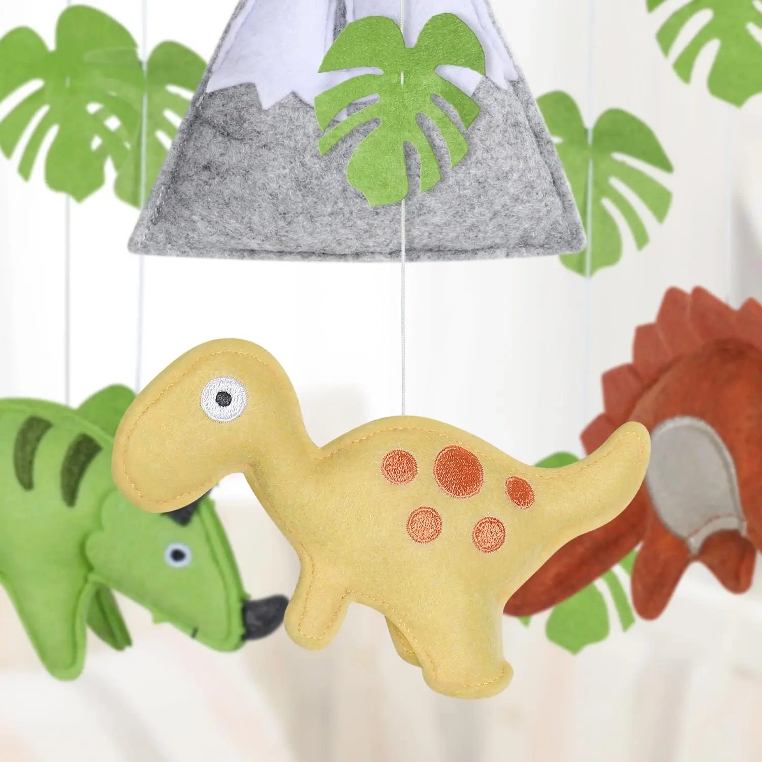 Handmade Dinosaur Cloud Leaf Mountain Felt Baby Crib Mobile