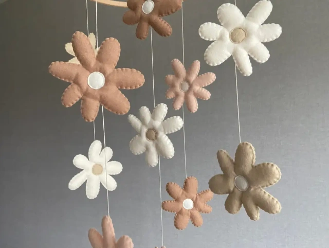 Progift Space Stuffed Daisy Flower Nursery Felt Crib Mobile