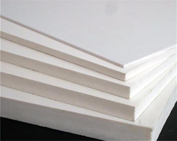 1220mm*2440mm*6mm 0.5g/cm3 density white color PVC foam board