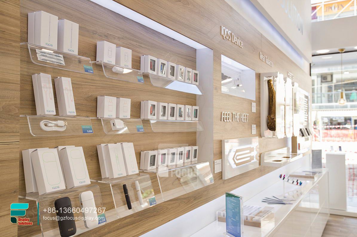 Custom smoke shop interior design glass vitrine display