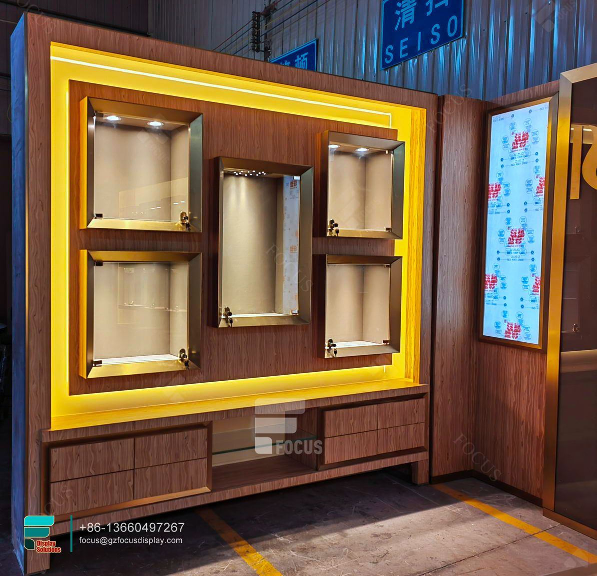 cigarette display shelf glass display cabinet showcase