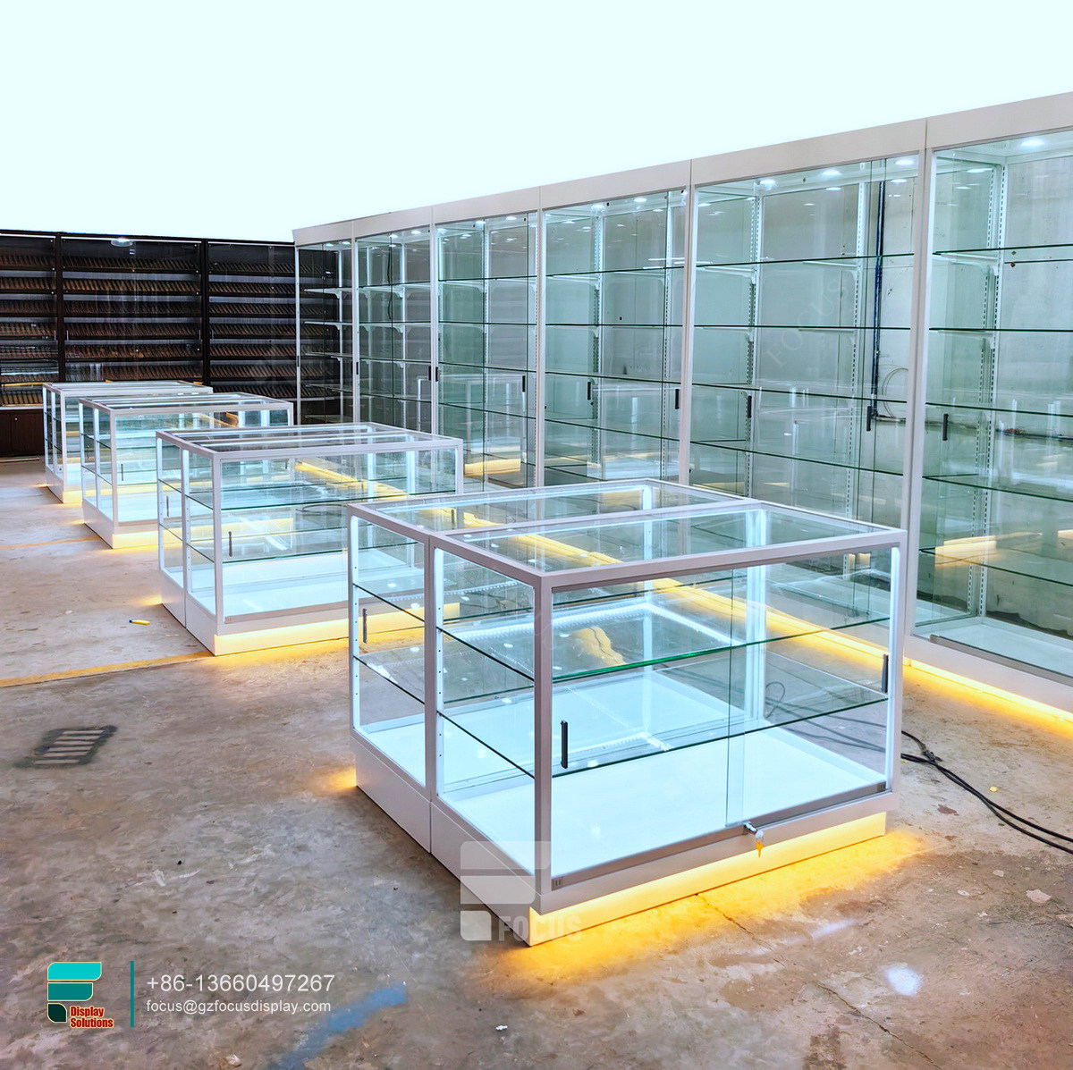 custom dispensary retail showcases glass display unit