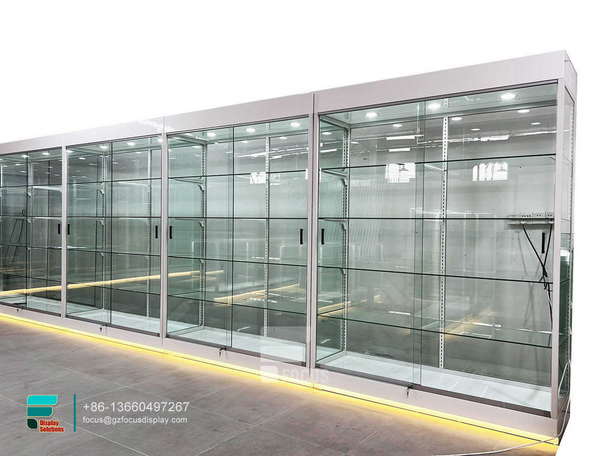smoke shop glass display dispensary retail showcases