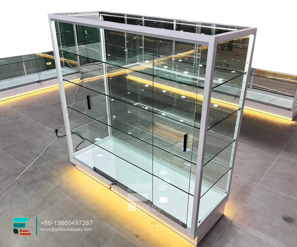 smoke shop glass display dispensary retail showcases