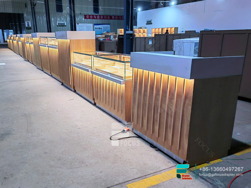 Commercial Smoke Shop Tobacco Display Cabinet Showcase