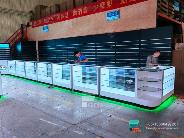 Custom Dispensary Display Cases Round Glass Display Case