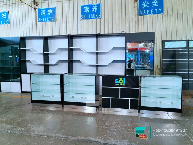 Wood Cigarette Display Glass Display Cabinet With Lock