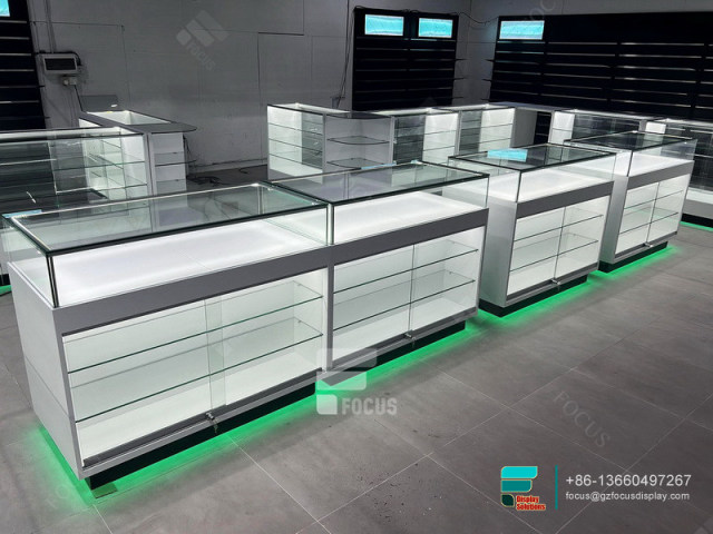 Custom Tobacco Fixtures Glass Cabinet Showcase For Sale