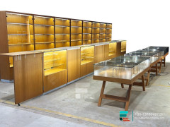 Modern Dispensary Retail Cabinets Cigarette Display Rack
