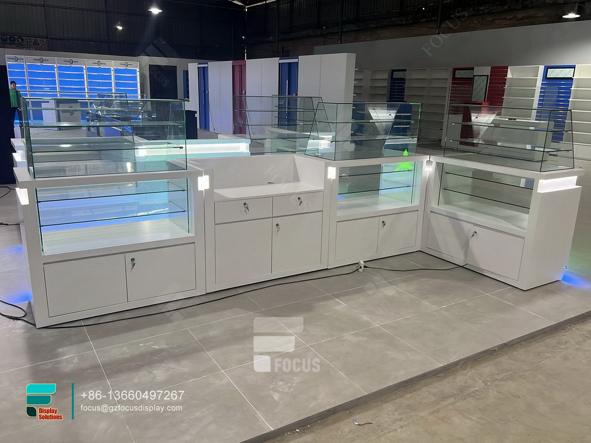 smoke shop case cigarette counter tobacco fixtures