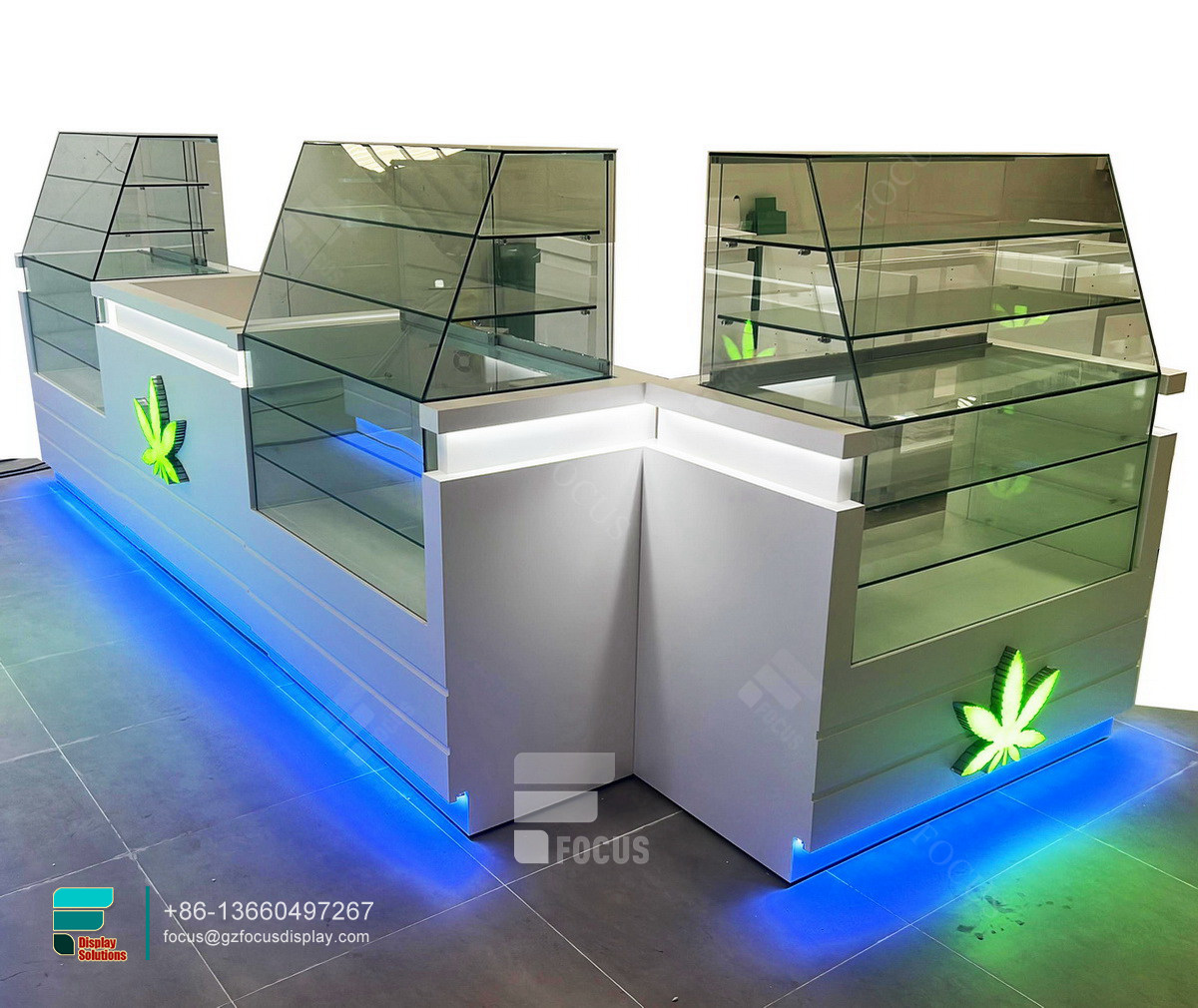 smoke shop case cigarette counter tobacco fixtures