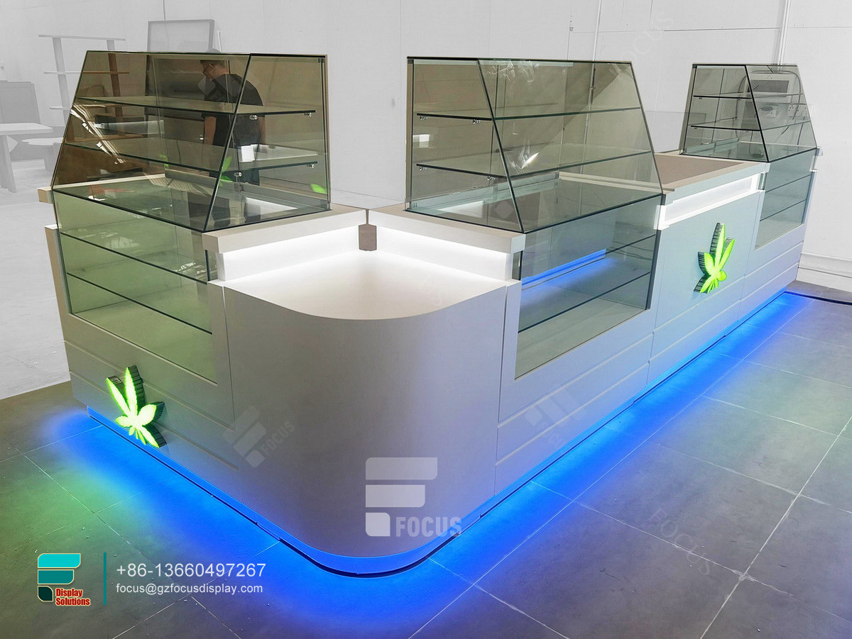 smoke shop case cigarette counter tobacco fixtures