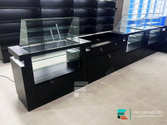 Custom Glass Displays Smoke Shop Retail Display Counters