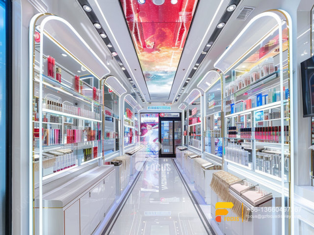 Custom Cosmetic Shelving Perfume Display Wig Hair Stand