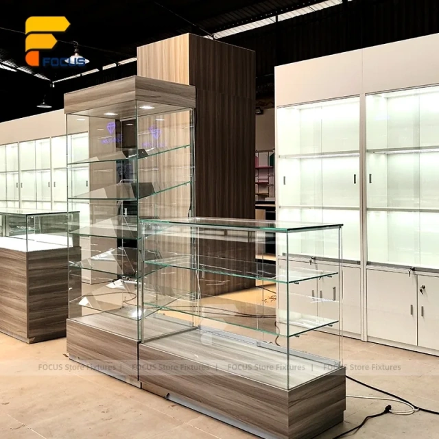 Custom Full Glass Railing Showcase Display System