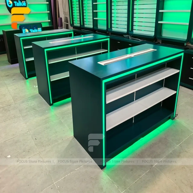 Custom Green Industrial Workbench Display Stand