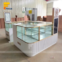 Custom White Jewelry Glass Showcase Counter