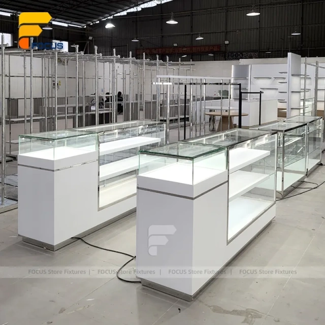 Custom White Minimalist Glass Showcase Counter