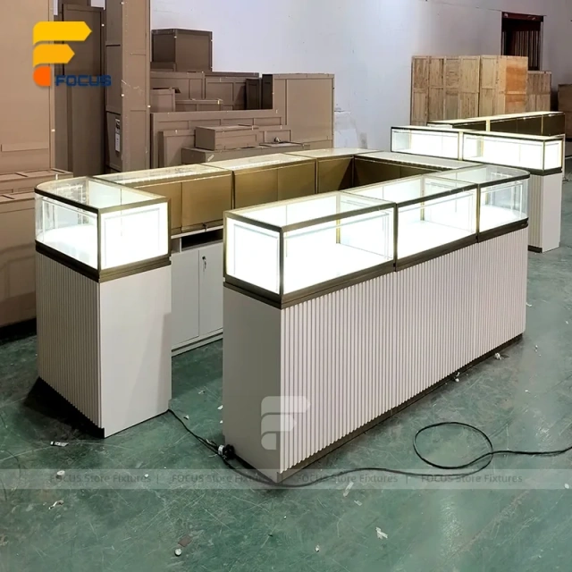 Custom White Ribbed Base Glass Showcase Counter