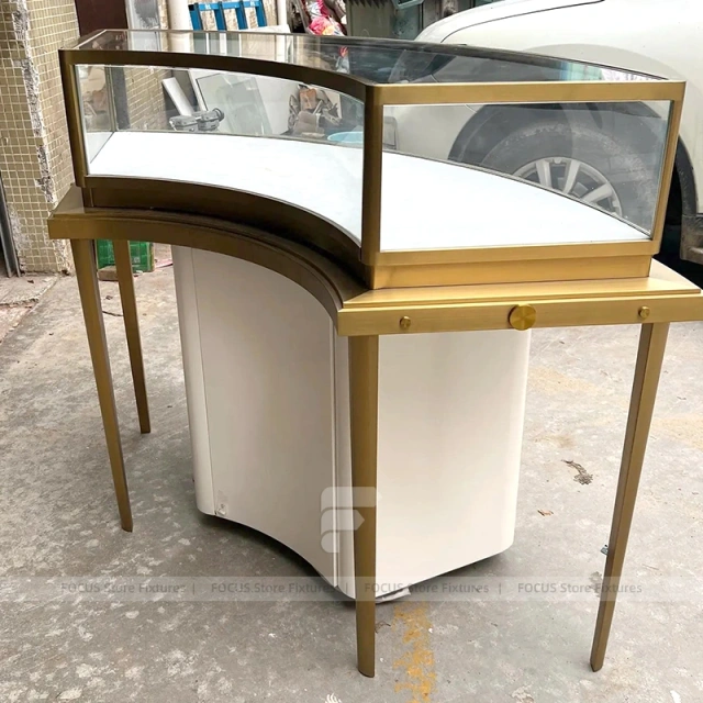 Contemporary Cream Jewelry Showcase Counter Set