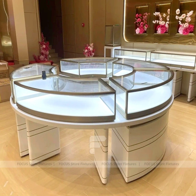 Custom Black Jewelry Display Showcase Set