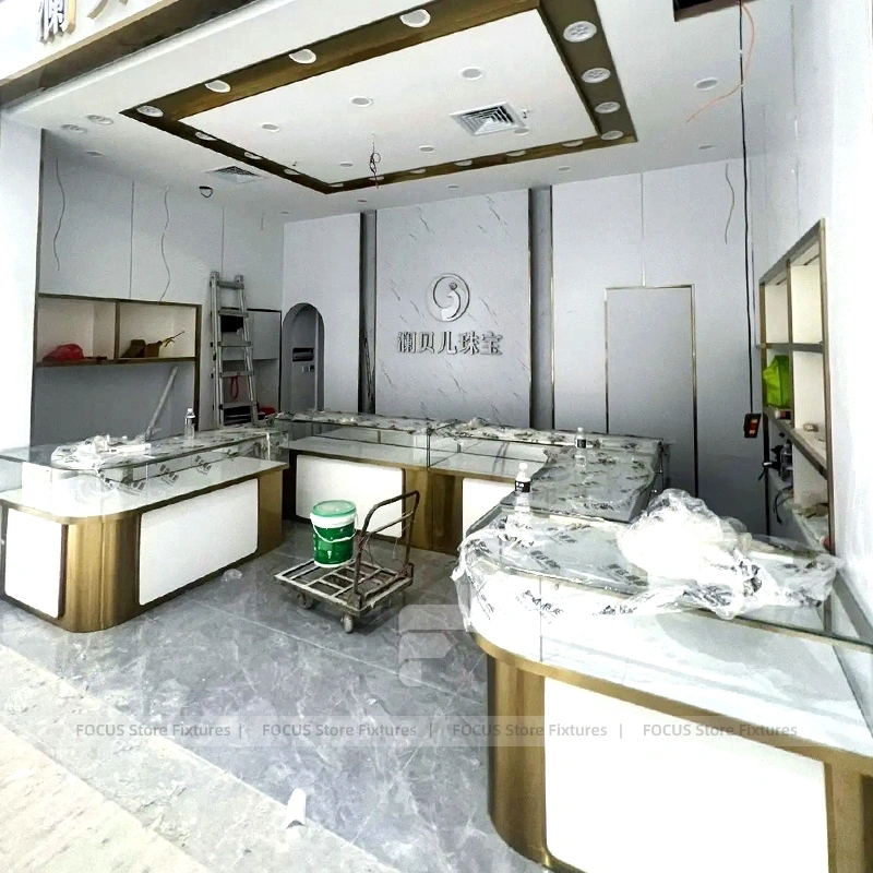 Elegant Black Jewelry Boutique Island Showcase Set