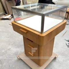 Elegant Cream Jewelry Boutique Cabinet Set