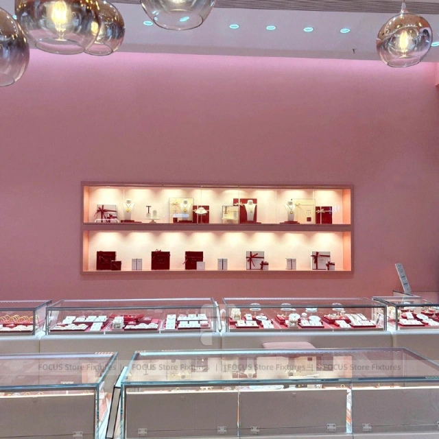 Luxury Black LED Jewelry Showcase Set
