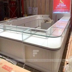 Luxury Cream Jewelry Fluted Reception Desk