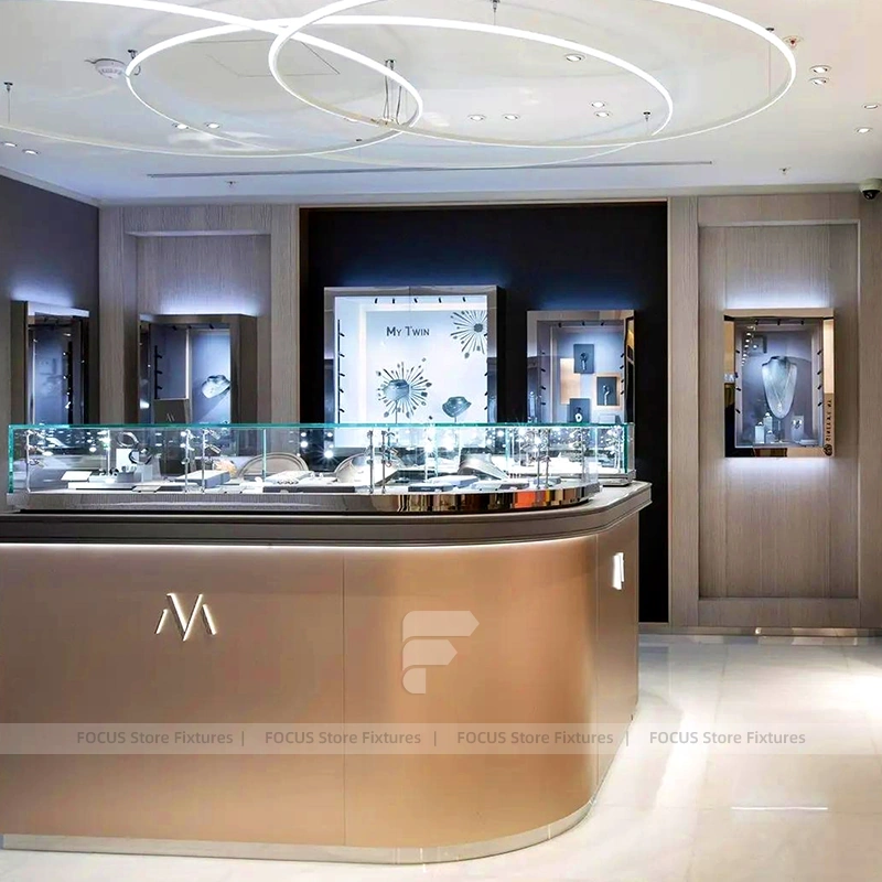Sophisticated Black Jewelry Island Showcase Set