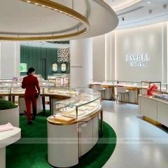 Sophisticated Cream Jewelry Feature Wall Display