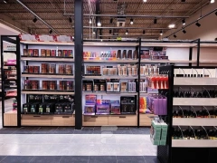 Black Framed Beauty Supply Supermarket with Central Gondolas for Wig Shop