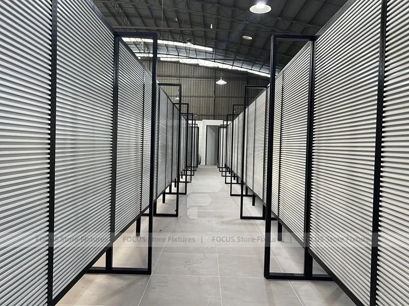 Black Framed Slatwall Hallway Display System for Wig Store