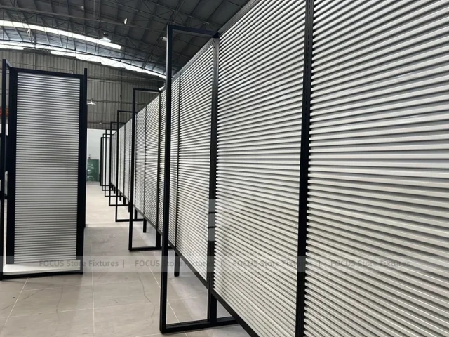Black Framed Slatwall Hallway Display System for Wig Store