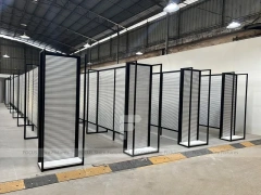 Black Framed Slatwall Maze Merchandising Corridor for Wig Store