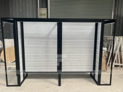 Black Framed Slatwall Portal Merchandising Bay for Wig Store