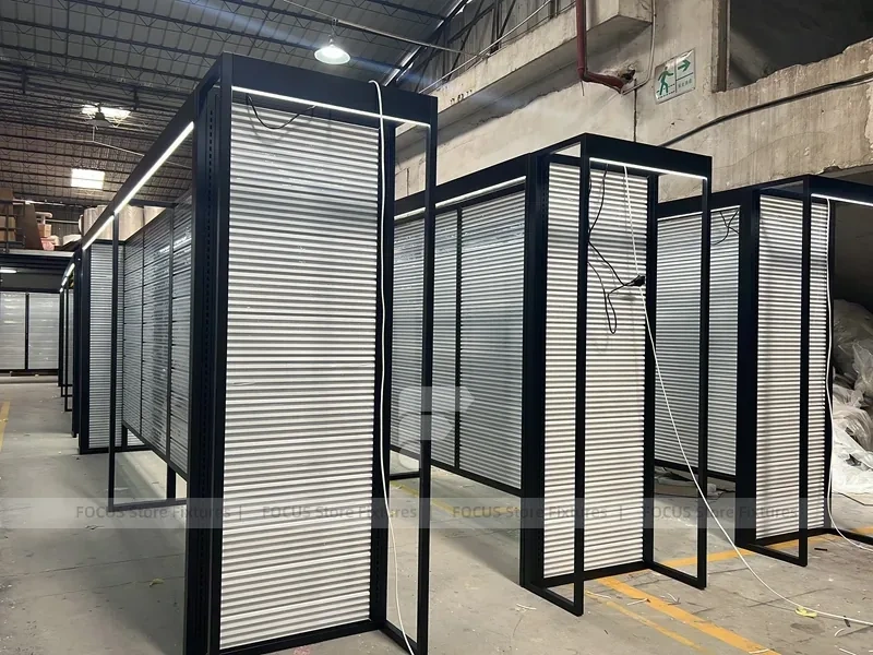 Black Metal Slatwall Shelving Aisle with Perimeter Frame for Wig Store