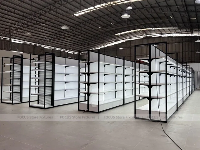 Wide White Gondola Supermarket Layout with Black Trim for Beauty Store