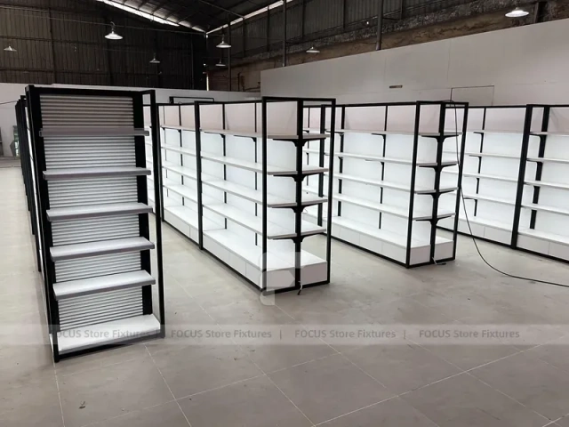 Wide White Gondola Supermarket Layout with Black Trim for Beauty Store