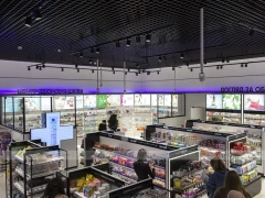 Black Ceiling Cosmetics Kiosk with Glass Display Counters for Wig Shop
