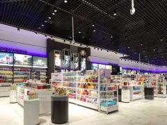Black Ceiling Cosmetics Kiosk with Glass Display Counters for Wig Shop