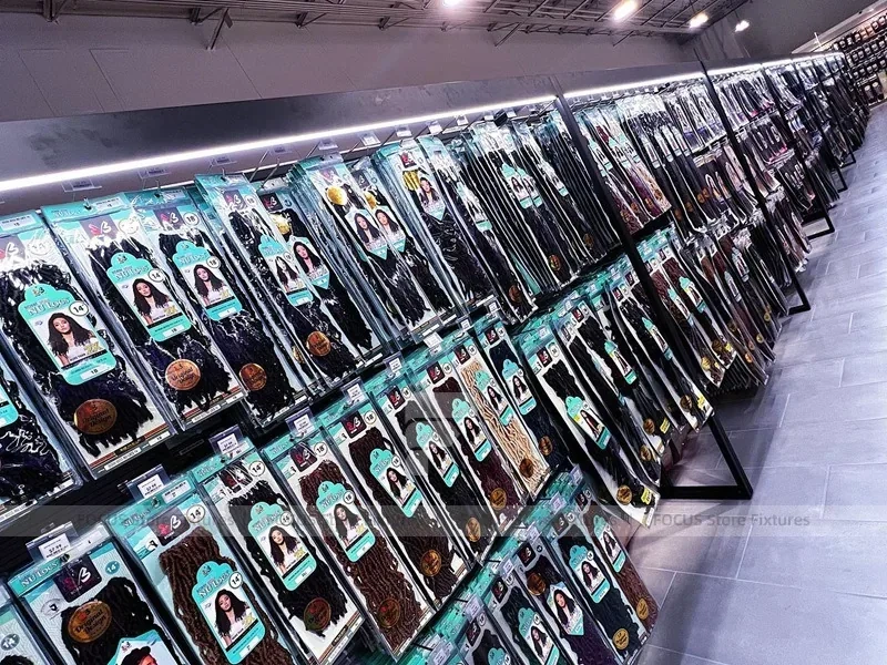 Close Up Black Metal Packaged Hair Extension Merchandising Wall for Beauty Store