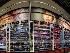 Cosmetic Demo Kiosk with Illuminated Mirrors and Display Towers for Beauty Store