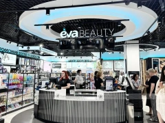 Oval Ceiling Beauty Retail Checkout Island with Surrounding Aisles for Wig Shop
