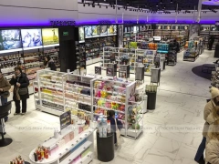 White Cosmetics Floor Gondola Layout with Low Center Shelves for Wig Shop
