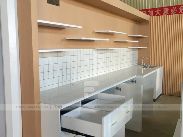 Beige White Beverage Shop Counter Construction