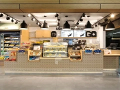 Coffee And Deli Mall Storefront Counter
