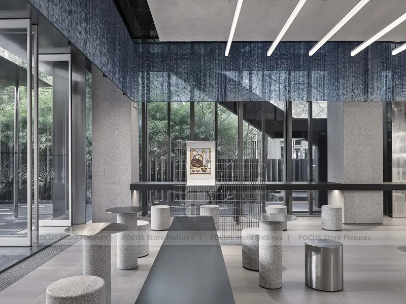 Dark Heytea Lab Exterior Storefront
